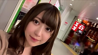 Gadis Cantik Dari Jepang Dengan Tubuh Yang Menakjubkan Dan Payudara Besar Dalam Video Pov