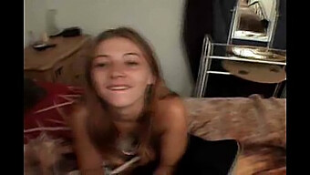 Amateur Homemade Teen Brother And Sister Engage In Oral Sex